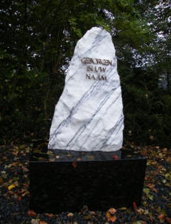 monument (Small).jpg